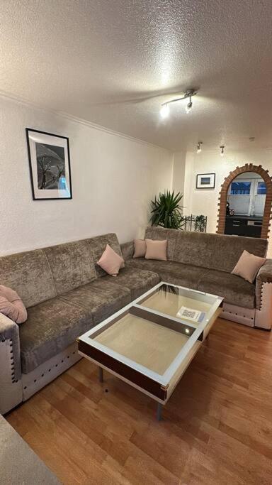 Top 3 Zimmer Appartment Bei Der Schalke Arena, Sport Und Natur Naehe Dortmund Essen Duesseldorf Oberhausen Gelsenkirchen Extérieur photo